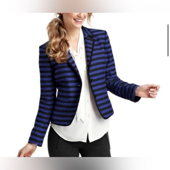 LOFT Jackets & Blazers - LOFT - Anne Taylor - Blazer 👩🏻‍💼